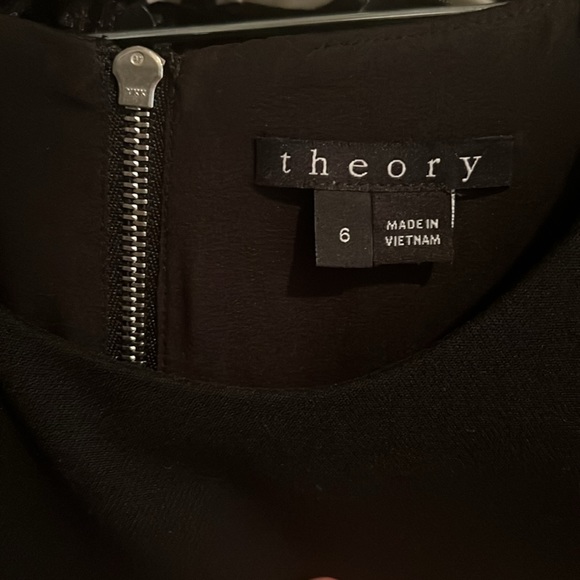 THEORY/ Bergdorf Goodman/ Raneid Two-Tone Crepe Dress / Size 6 - Picture 6 of 6